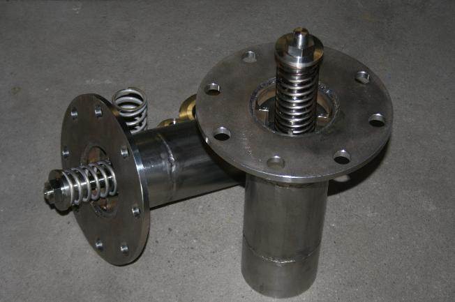 Worthington Deaerator large flanged spray valve